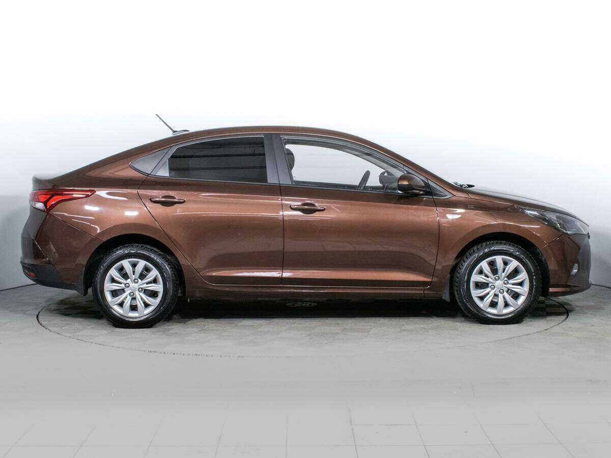 Купить Hyundai Solaris, 2021, 40 000 км, фото №4