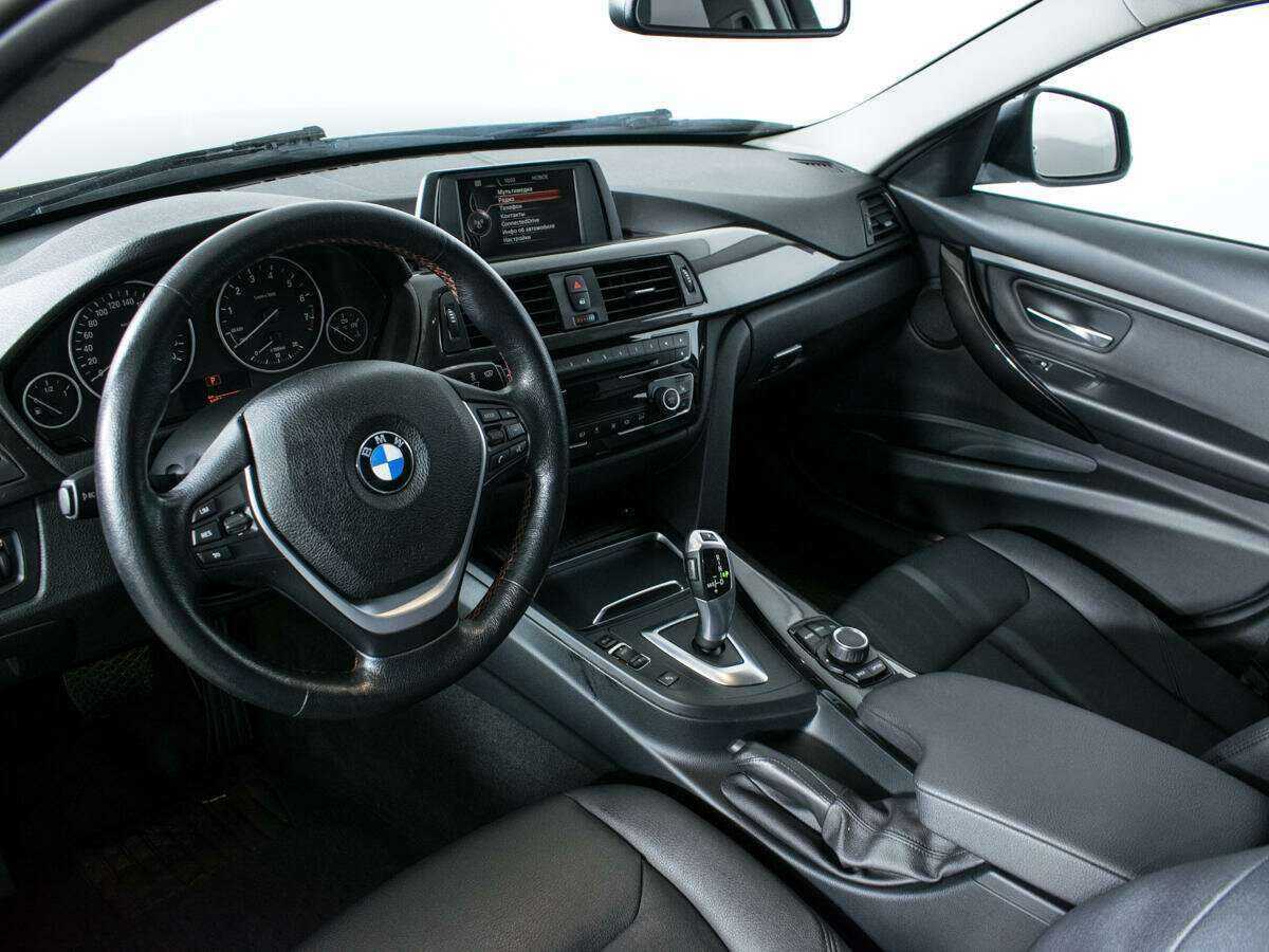 Купить BMW 3 серии 318i, 2017, 105 596 км, фото №13