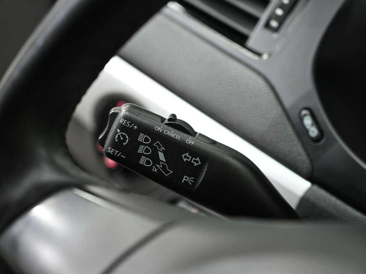 Купить Volkswagen Jetta, 2013, 139 000 км, фото №6