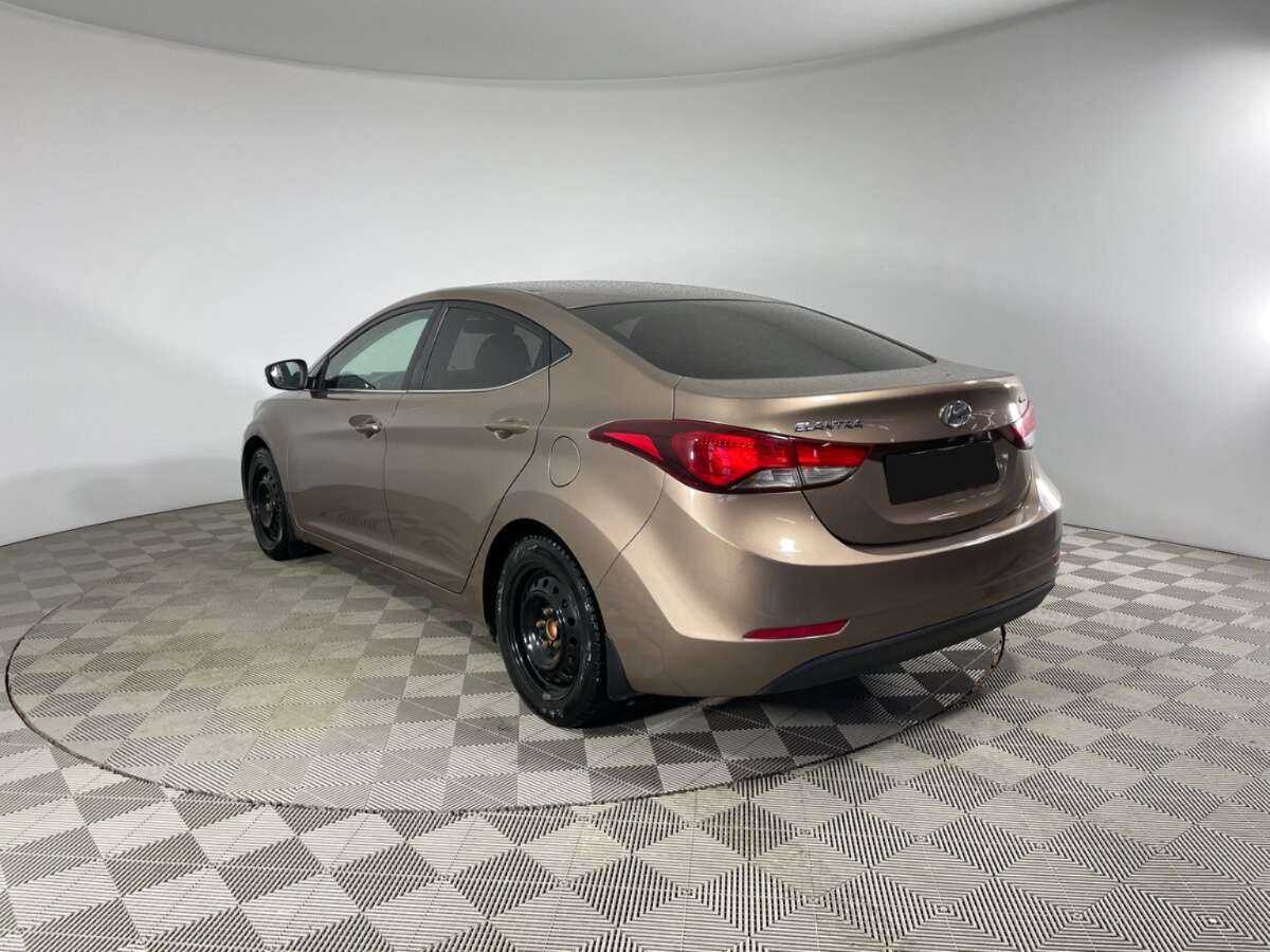 Купить Hyundai Elantra, 2014, 241 000 км, фото №5