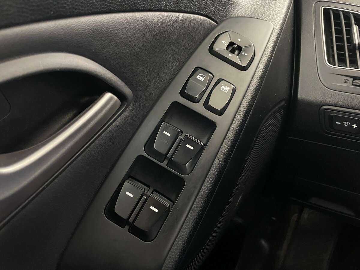 Купить Hyundai ix35, 2013, 157 270 км, фото №16