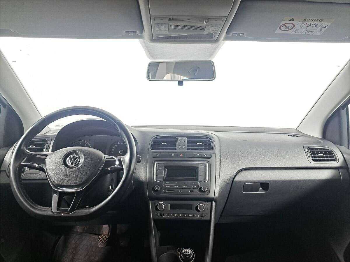 Купить Volkswagen Polo, 2016, 97 000 км, фото №12