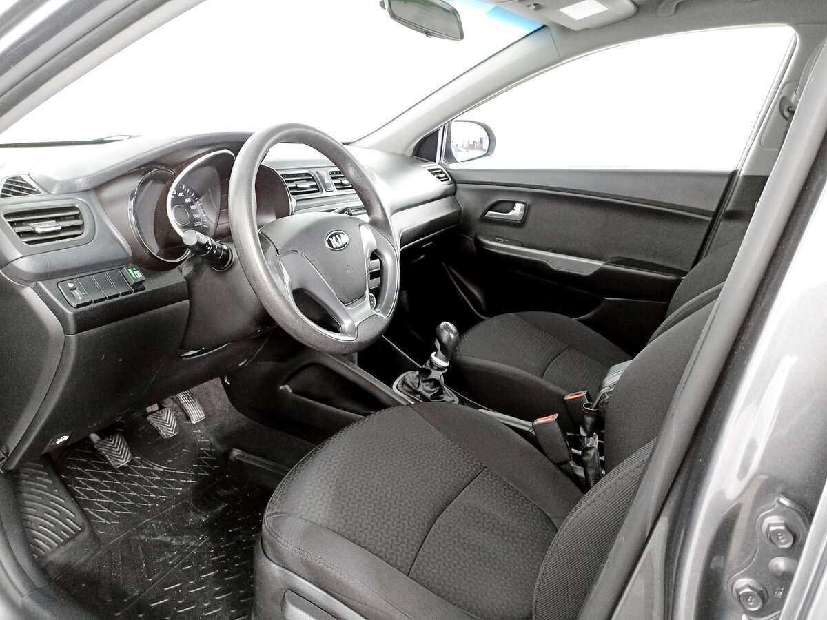 Купить Kia Rio, 2016, 155 324 км, фото №12