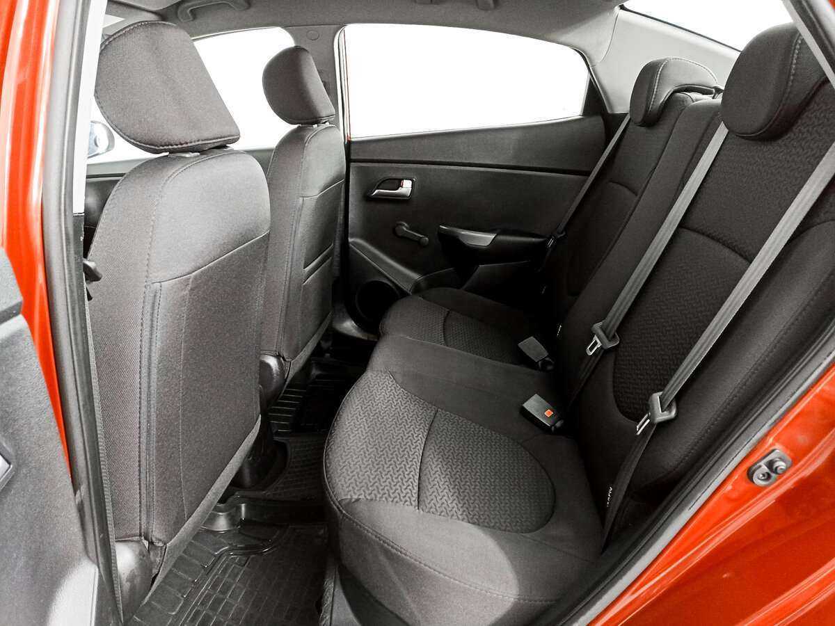 Купить Kia Rio, 2016, 152 103 км, фото №9