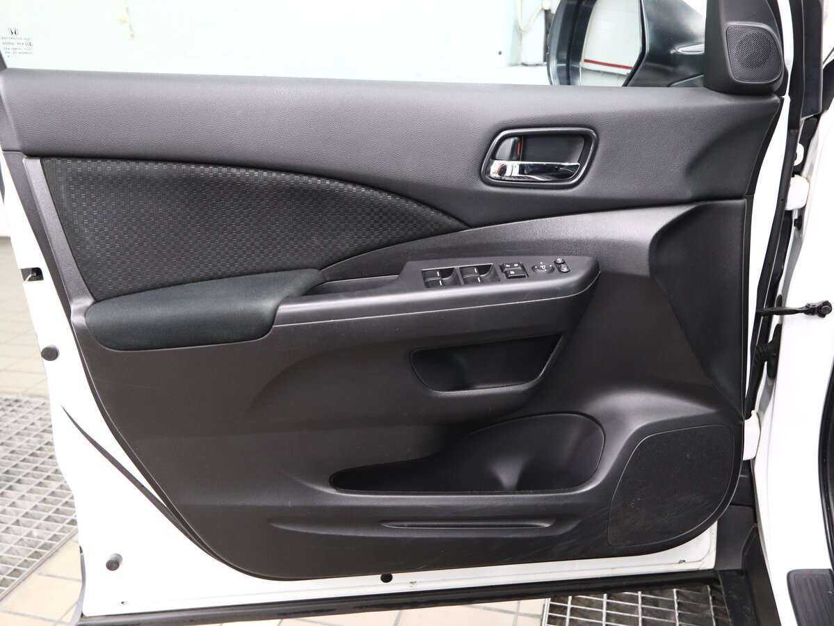 Купить Honda CR-V, 2015, 87 400 км, фото №6