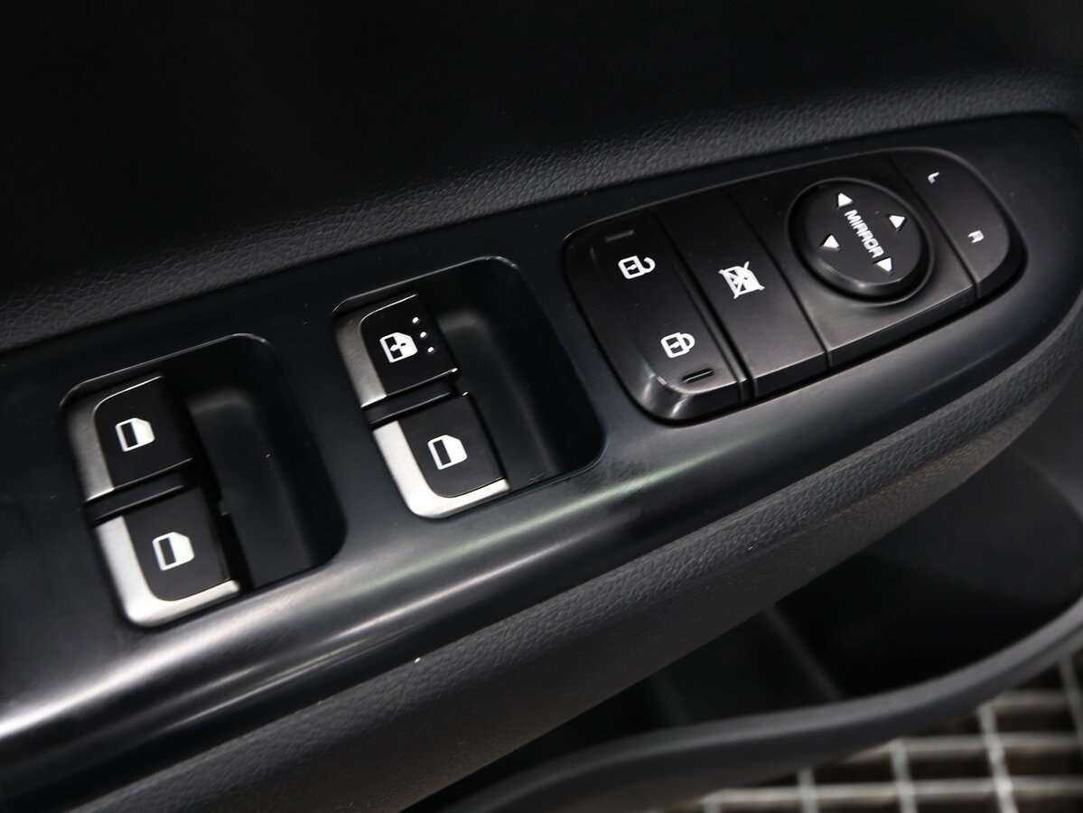 Купить Kia Rio, 2019, 212 600 км, фото №9