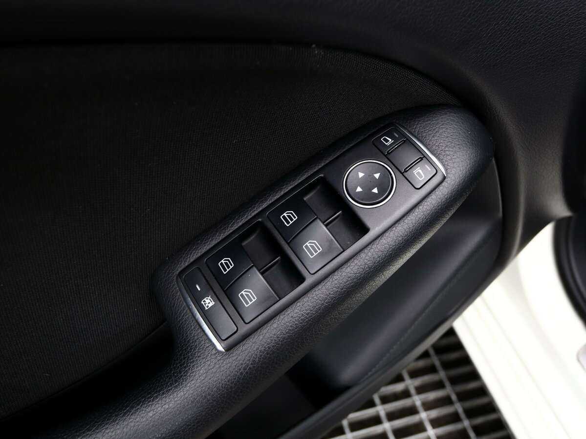 Купить Mercedes-Benz B-Класс 200, 2012, 126 000 км, фото №8