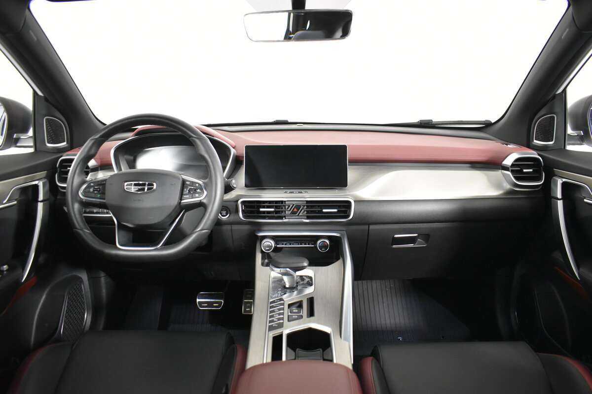 Купить Geely Coolray, 2023, 11 015 км, фото №14