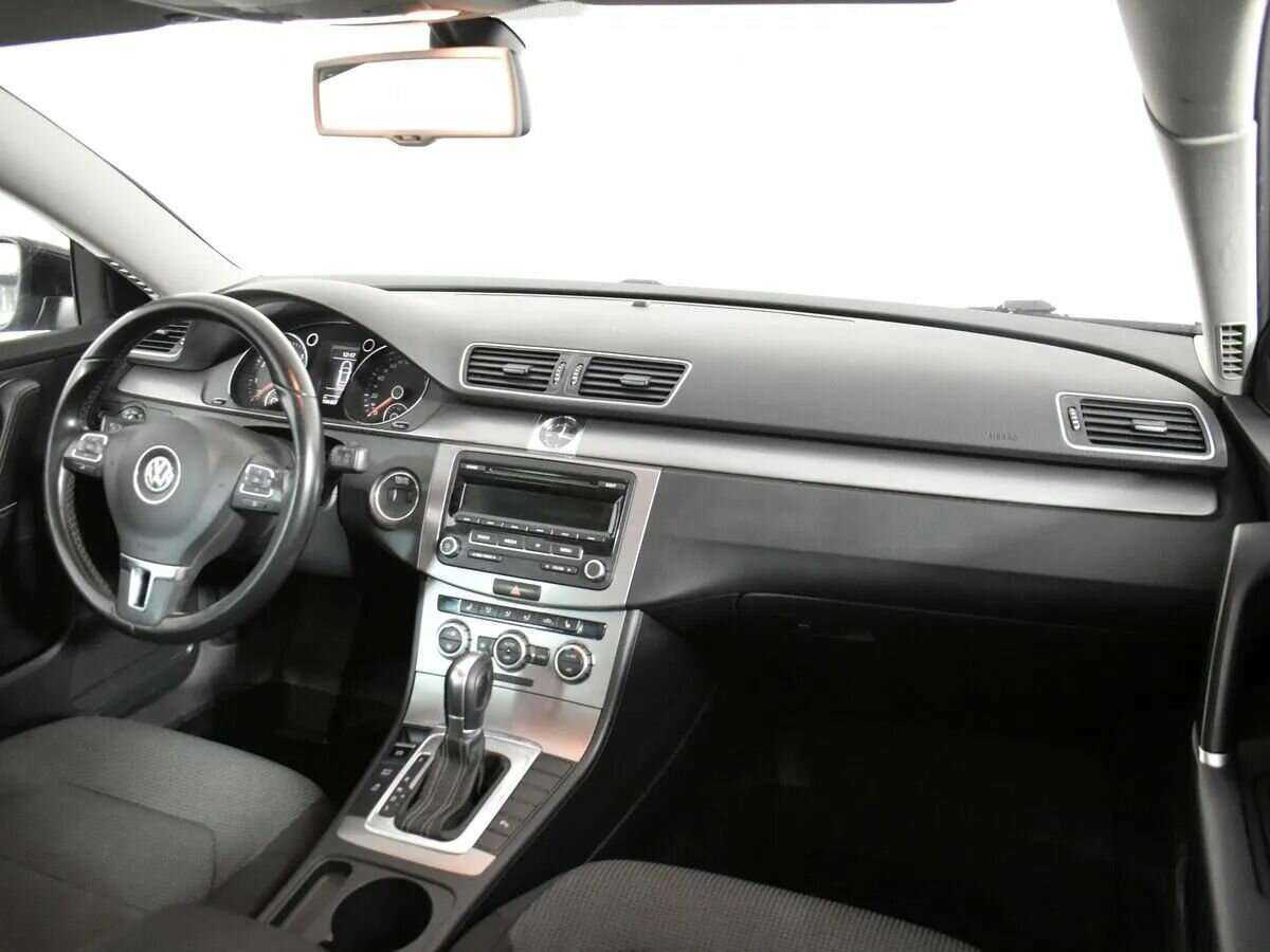 Купить Volkswagen Passat, 2014, 167 000 км, фото №12