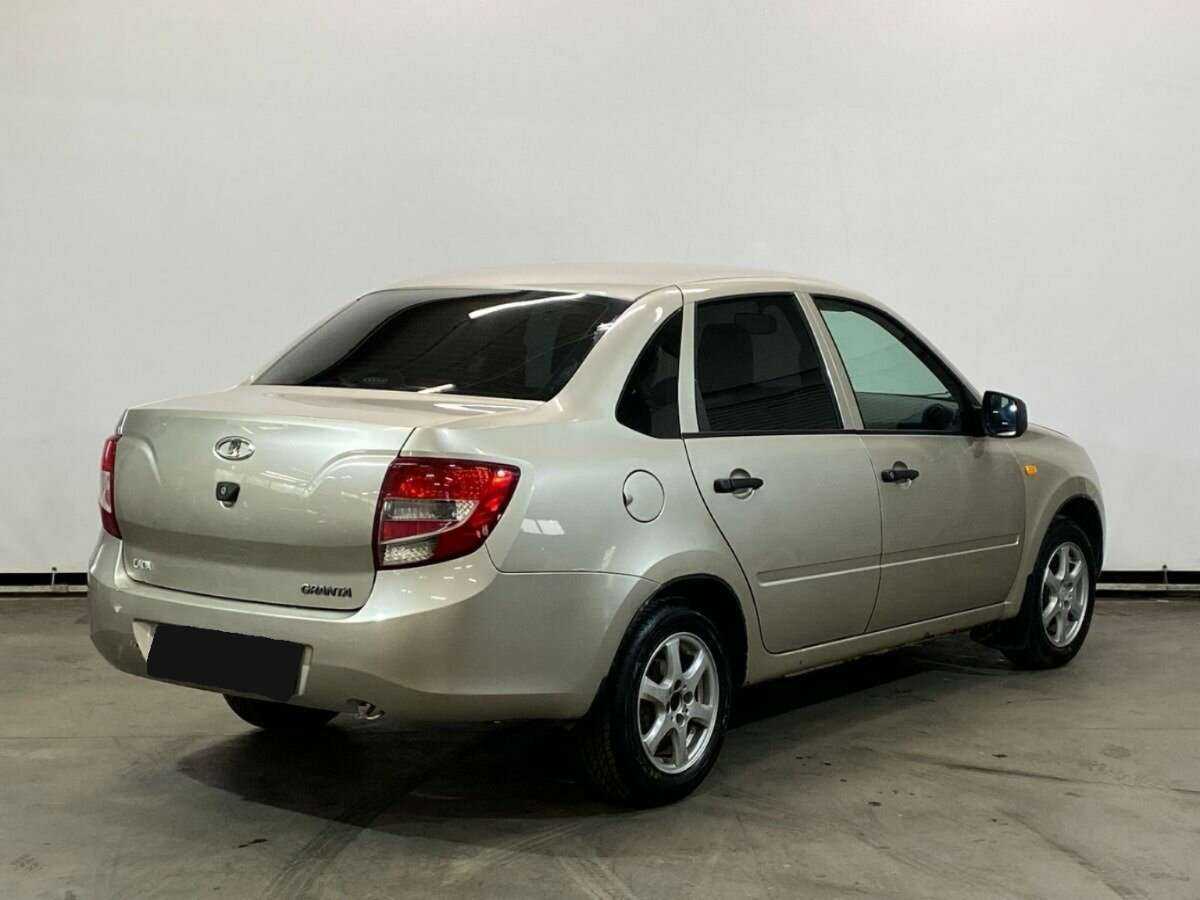 Купить Lada (ВАЗ) Granta, 2012, 126 695 км, фото №5