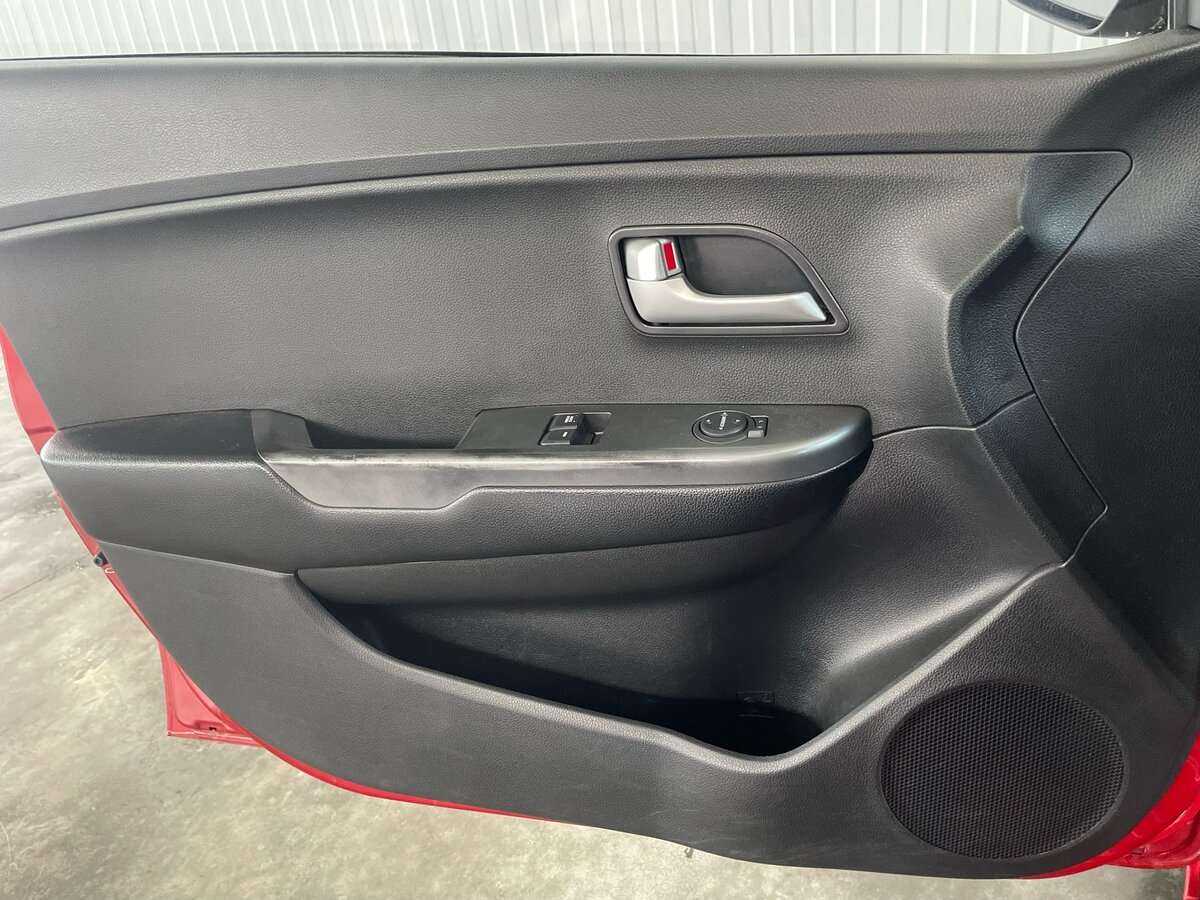 Купить Kia Rio, 2015, 158 645 км, фото №21