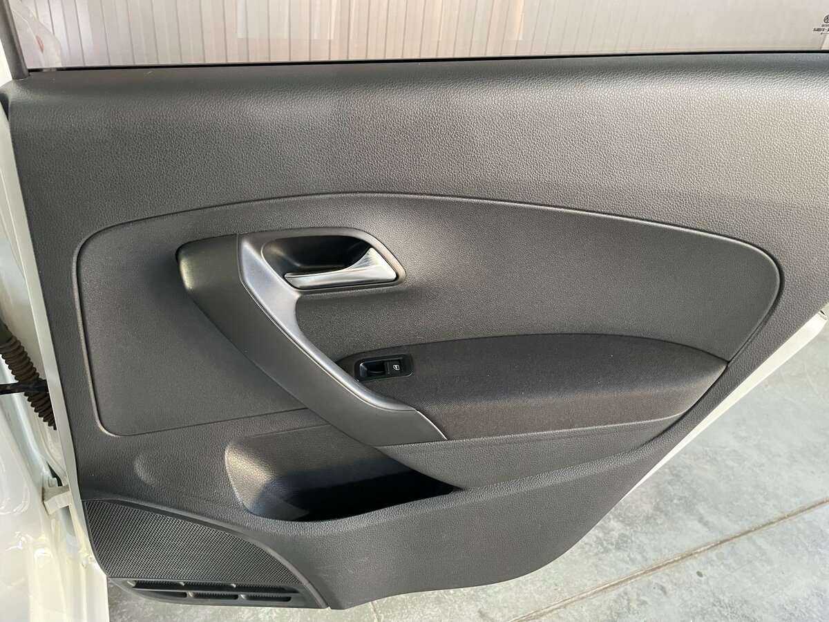 Купить Volkswagen Polo, 2018, 82 694 км, фото №20