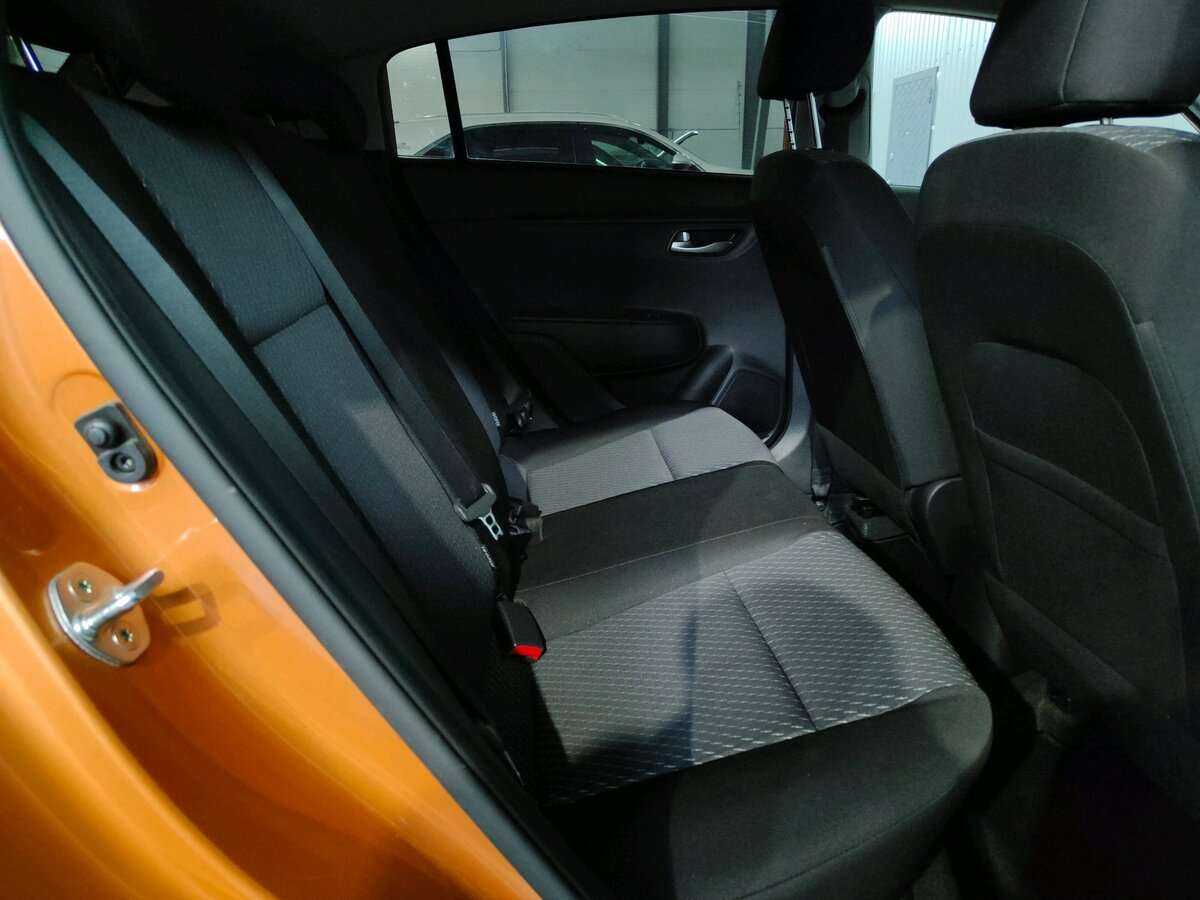 Купить Kia Rio X-Line, 2019, 48 364 км, фото №16