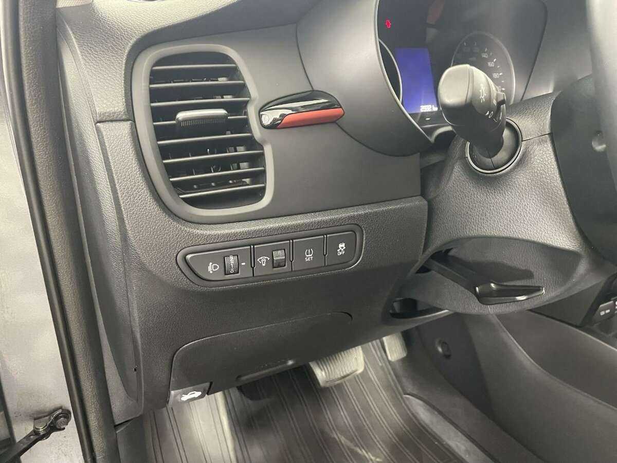 Купить Kia Rio, 2020, 29 321 км, фото №9