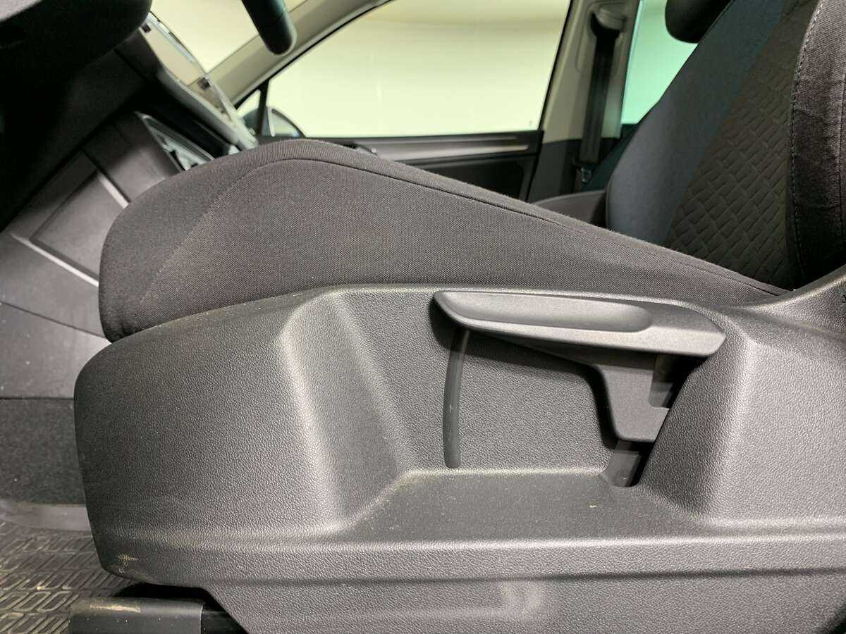 Купить Volkswagen Tiguan, 2020, 120 500 км, фото №15