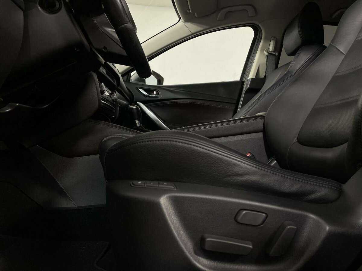 Купить Mazda 6, 2017, 166 737 км, фото №9