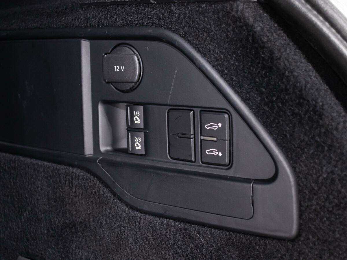 Купить Volkswagen Touareg, 2012, 236 145 км, фото №16