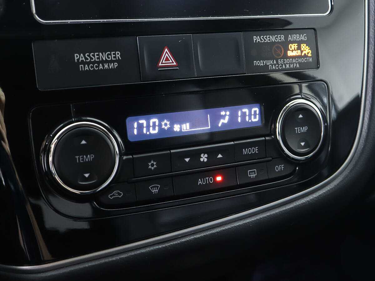 Купить Mitsubishi Outlander, 2017, 73 813 км, фото №17
