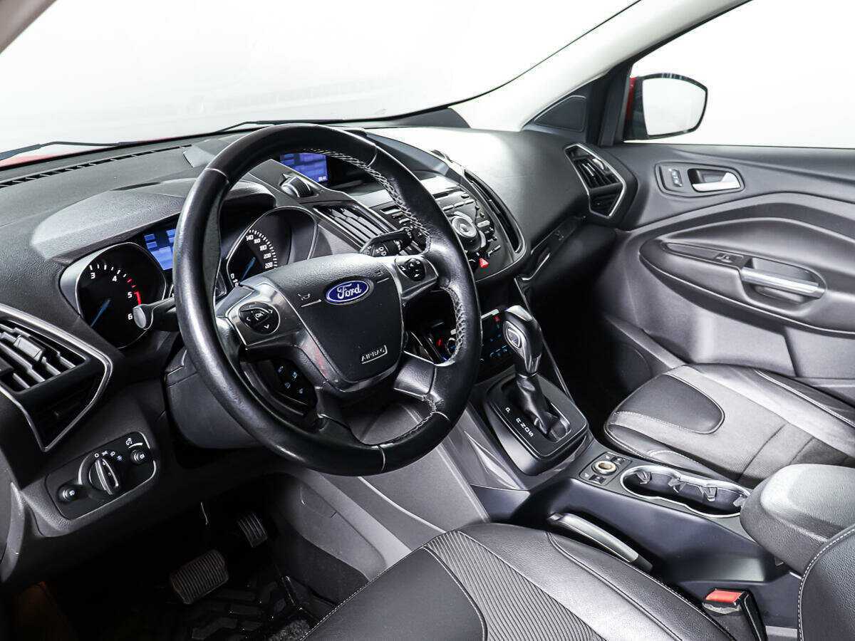 Купить Ford Kuga, 2013, 129 322 км, фото №13