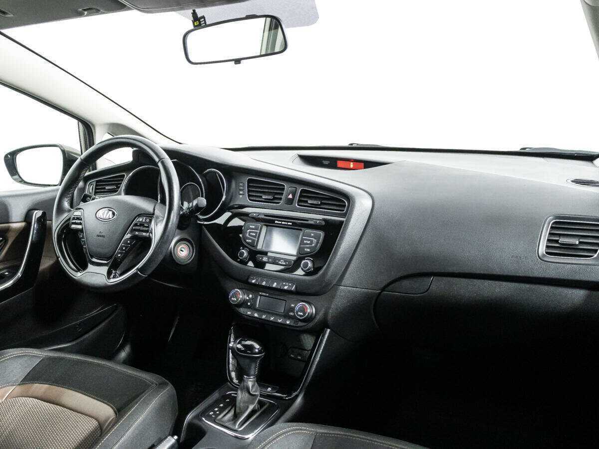 Купить Kia Ceed, 2014, 207 412 км, фото №9