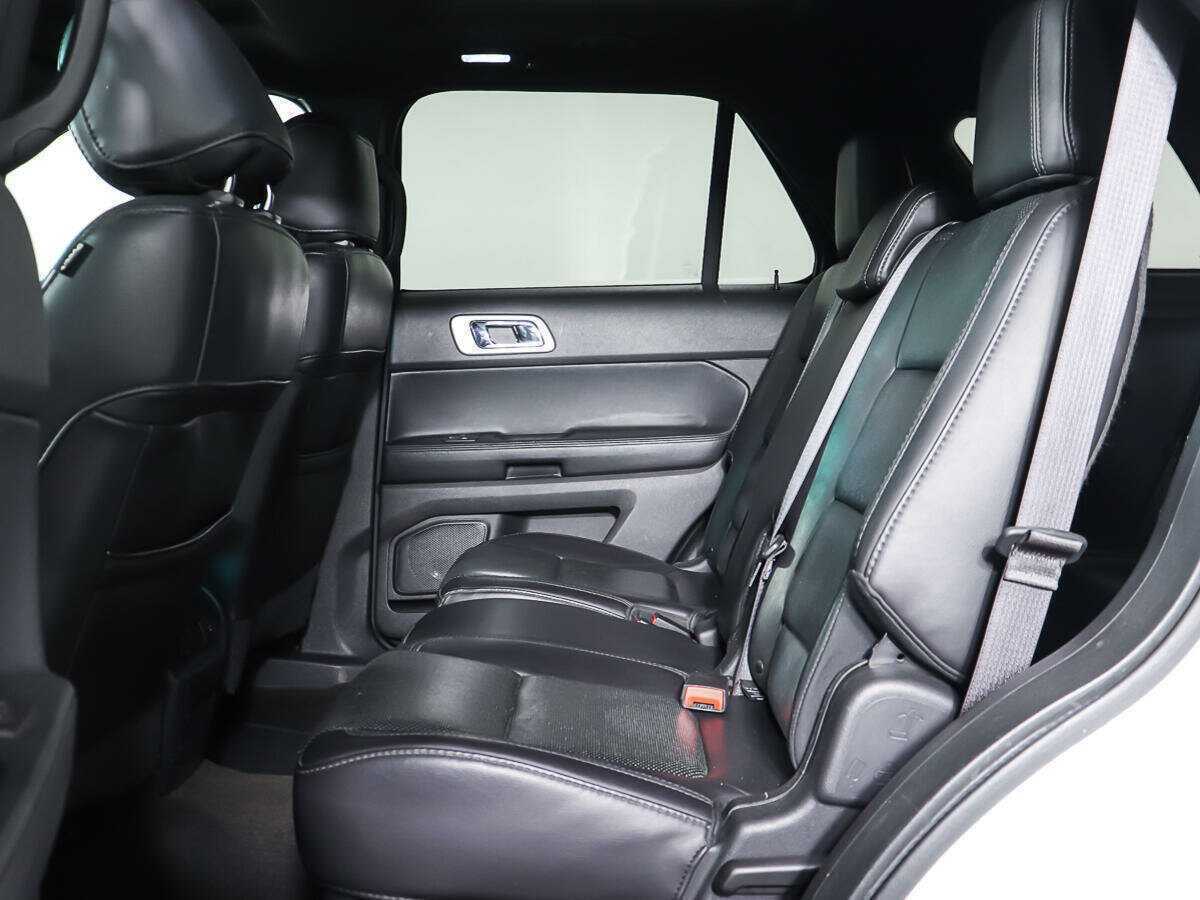 Купить Ford Explorer, 2013, 69 855 км, фото №10