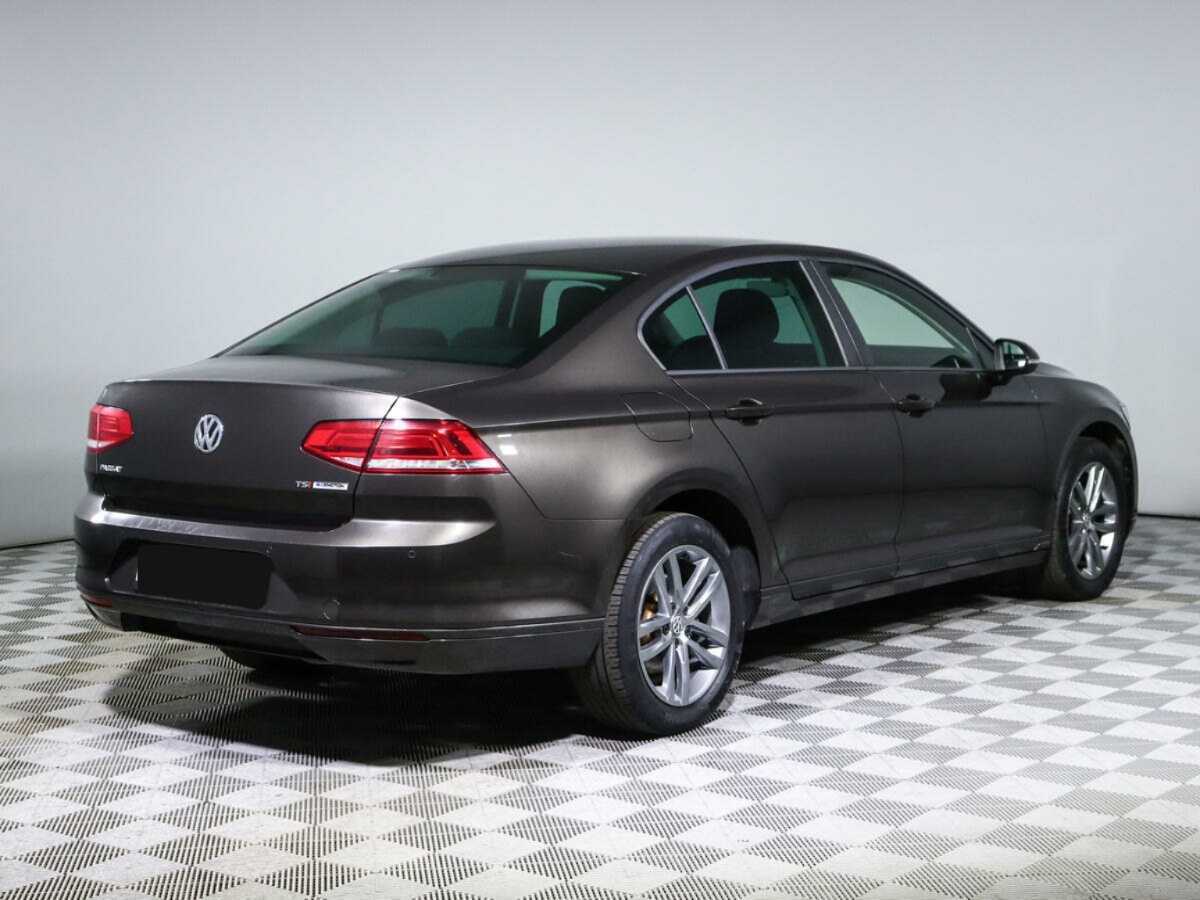 Купить Volkswagen Passat, 2016, 131 019 км, фото №4