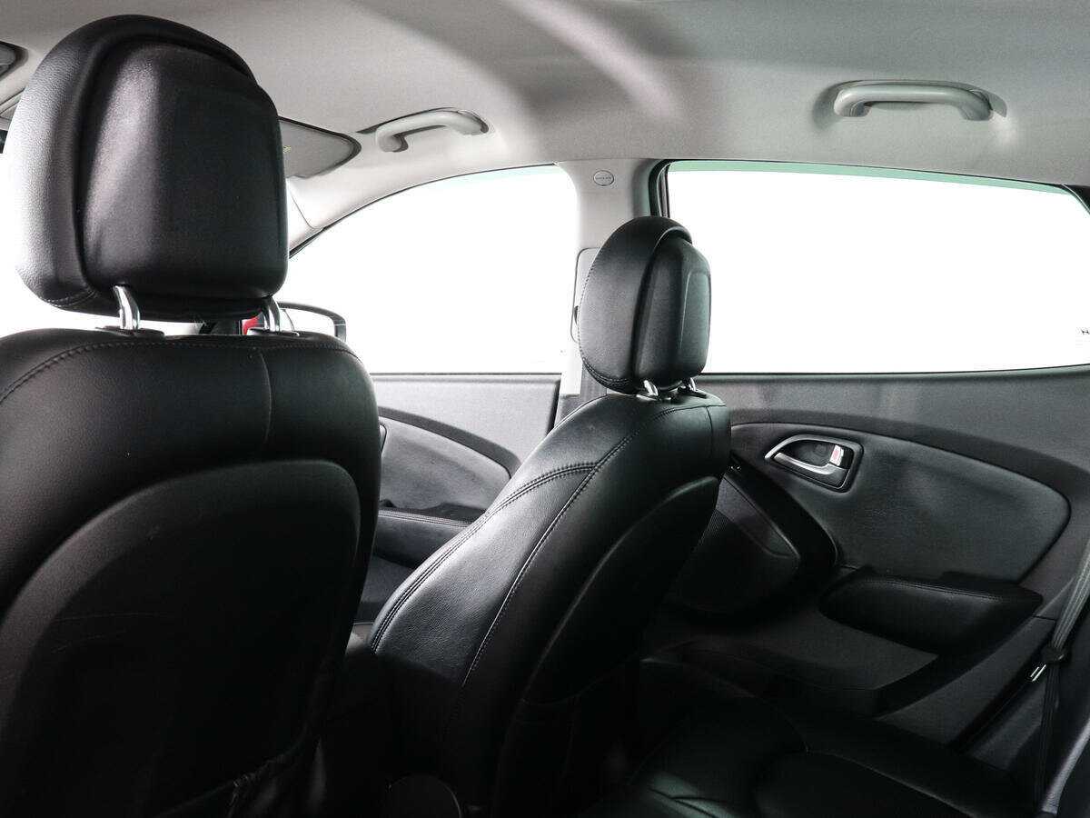 Купить Hyundai ix35, 2015, 119 683 км, фото №12
