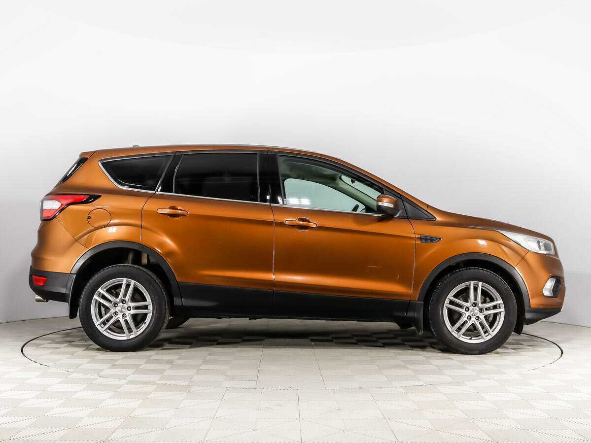 Купить Ford Kuga, 2017, 113 900 км, фото №4