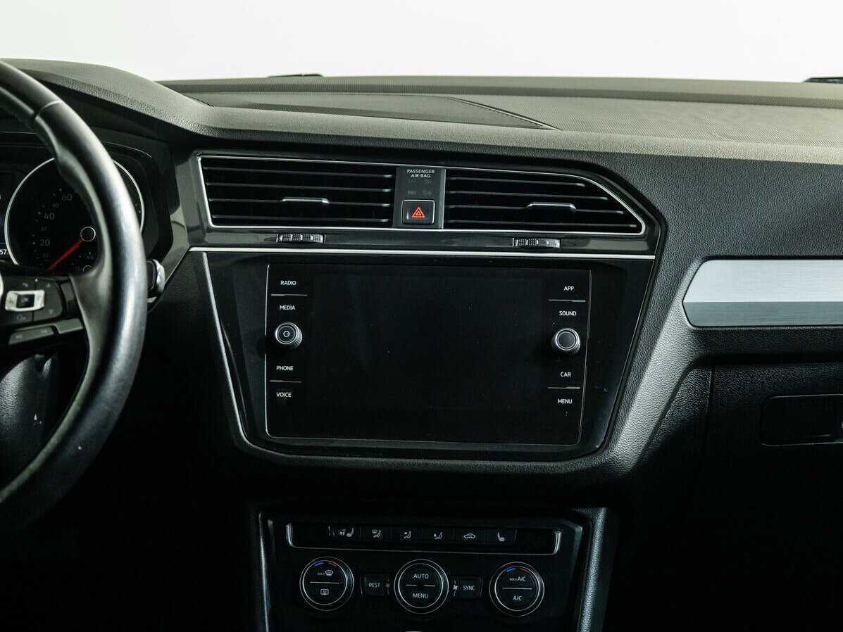 Купить Volkswagen Tiguan L, 2018, 86 835 км, фото №13