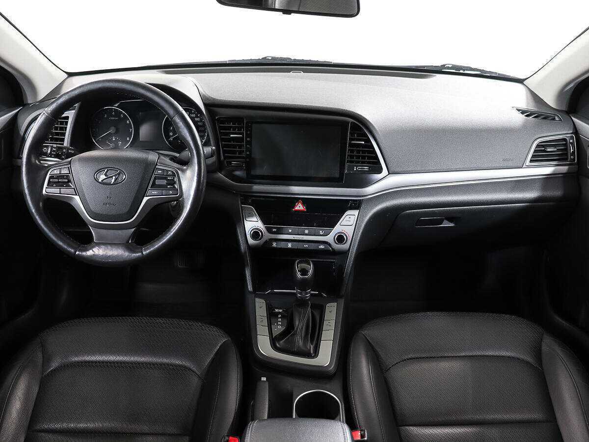 Купить Hyundai Elantra, 2017, 78 889 км, фото №11