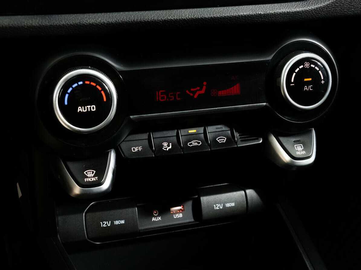 Купить Kia Rio X-Line, 2018, 90 644 км, фото №15