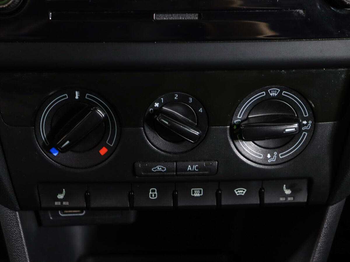 Купить Skoda Rapid, 2019, 89 959 км, фото №14