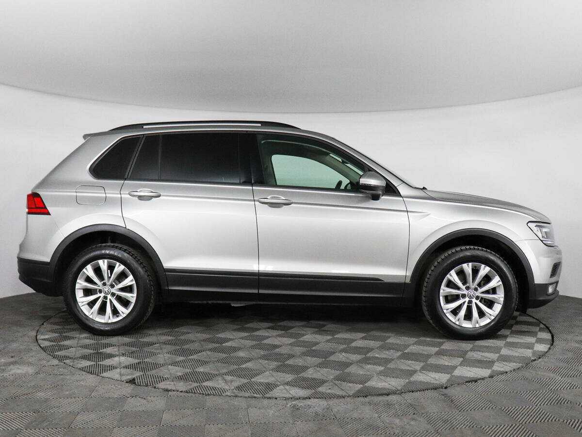 Купить Volkswagen Tiguan L, 2019, 97 250 км, фото №4