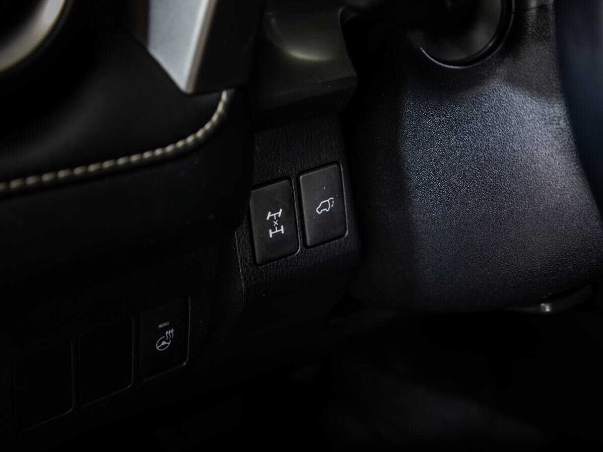 Купить Toyota RAV4, 2018, 130 771 км, фото №15