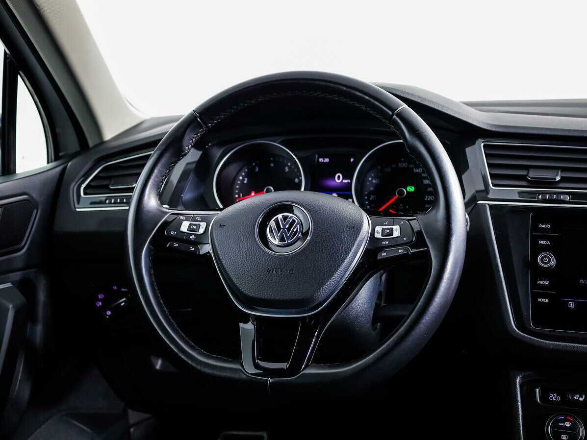 Купить Volkswagen Tiguan L, 2019, 65 669 км, фото №10