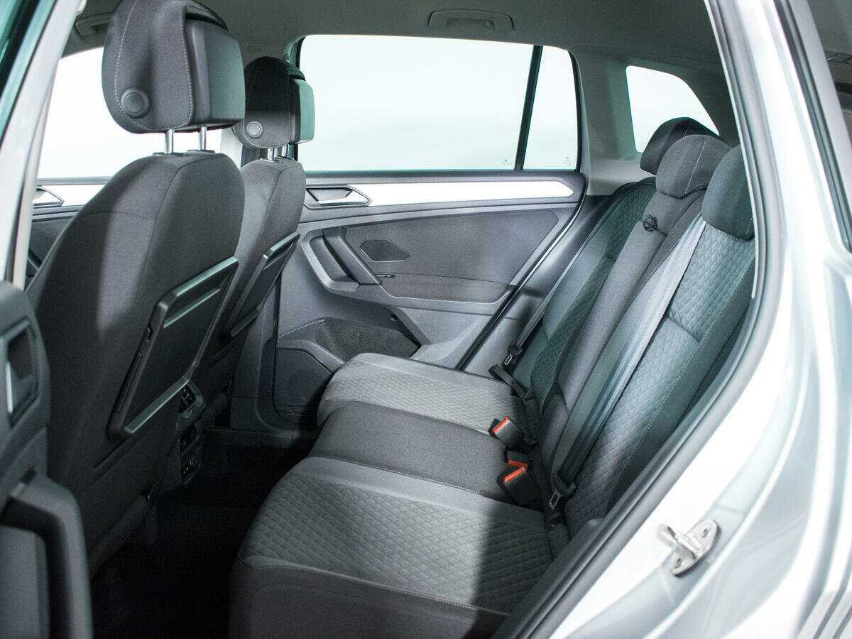 Купить Volkswagen Tiguan, 2019, 17 090 км, фото №9