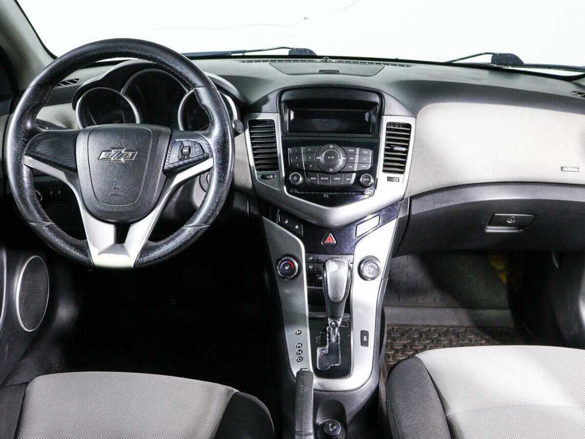 Купить Chevrolet Cruze, 2012, 290 000 км, фото №12