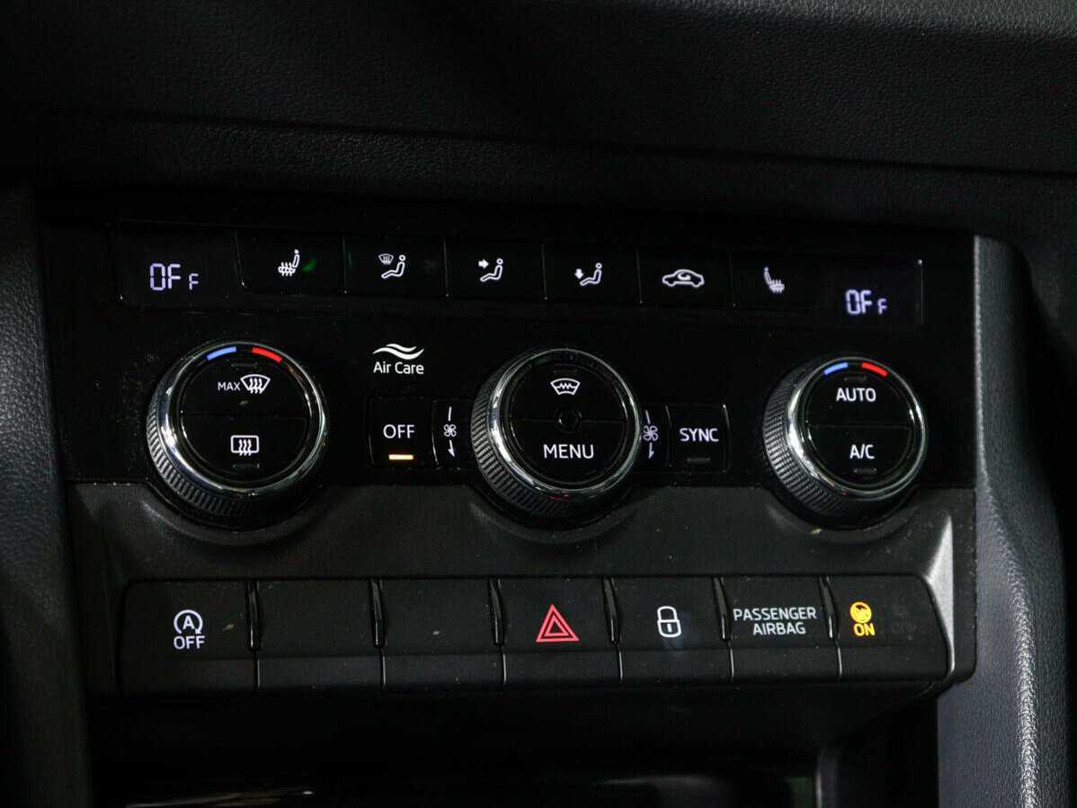 Купить Skoda Karoq, 2020, 66 300 км, фото №15