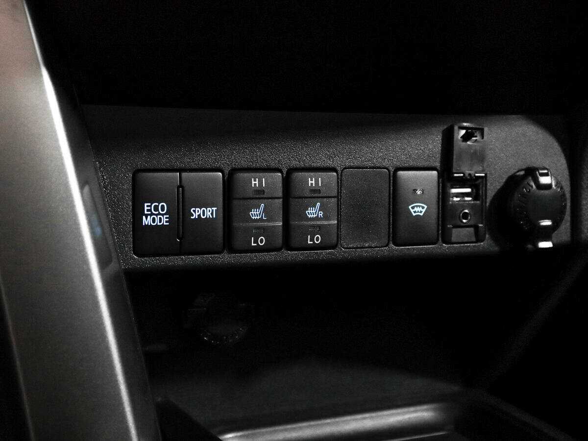 Купить Toyota RAV4, 2016, 105 059 км, фото №13