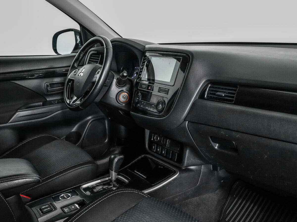 Купить Mitsubishi Outlander, 2018, 185 539 км, фото №11