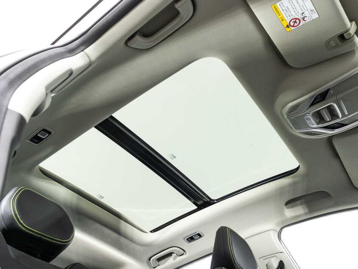 Купить Geely Coolray (Binyue Cool), 2023, 1 008 км, фото №21