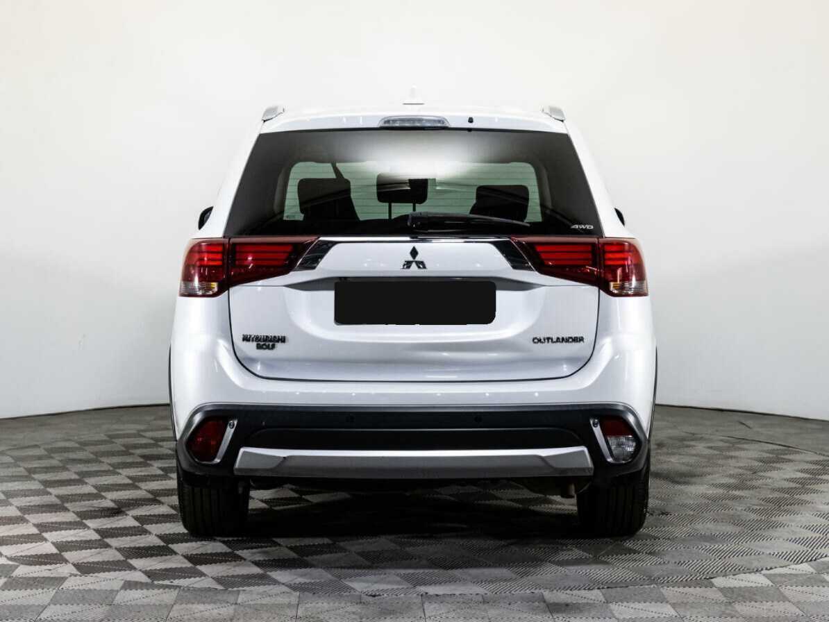 Купить Mitsubishi Outlander, 2017, 140 611 км, фото №6