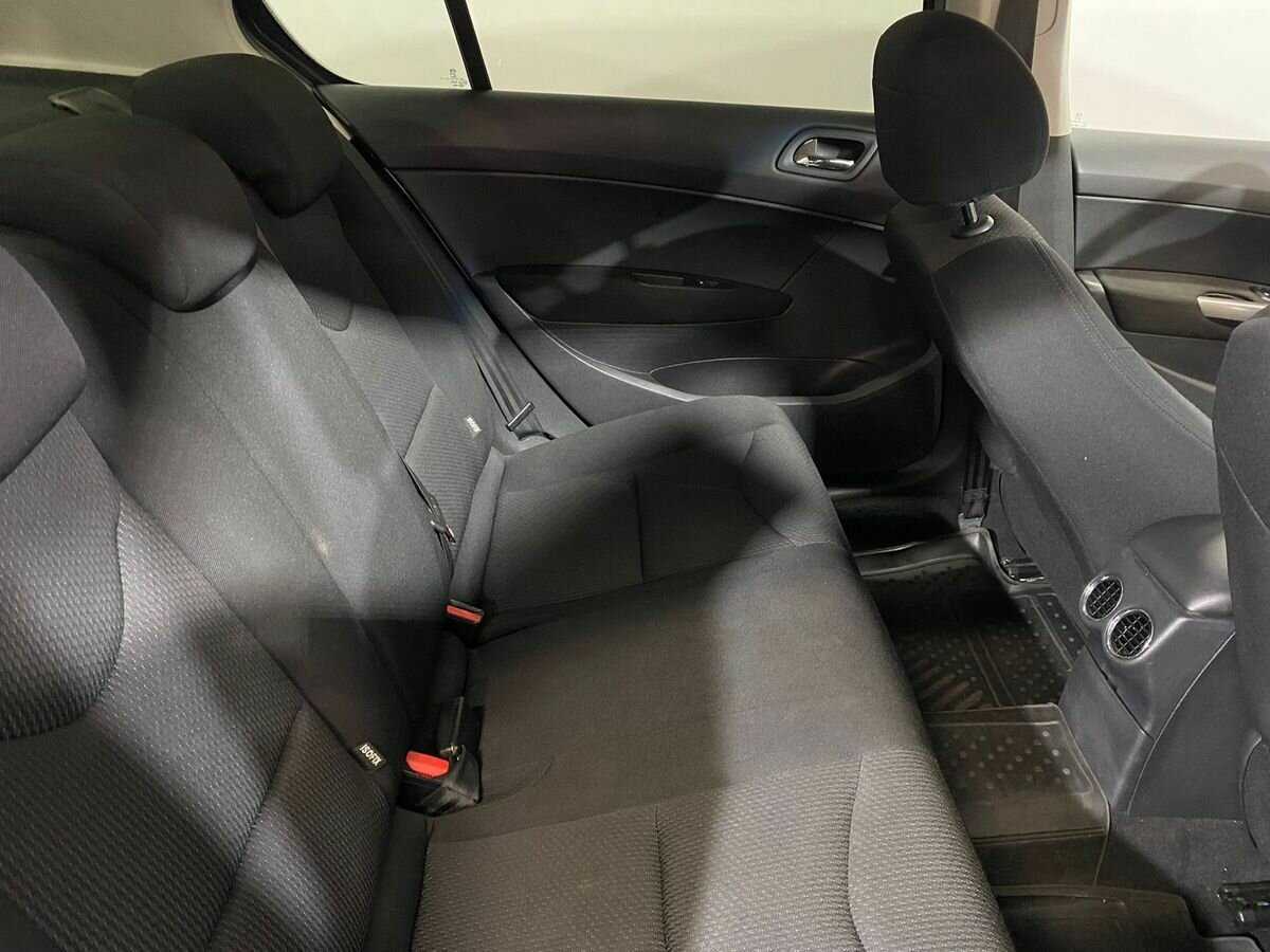 Купить Peugeot 408, 2012, 181 839 км, фото №11