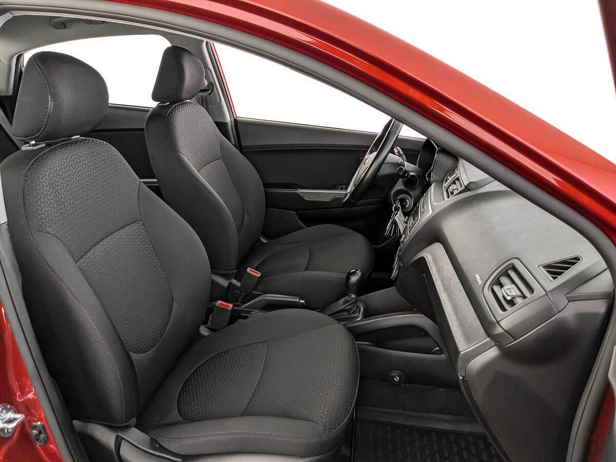 Купить Kia Rio, 2016, 38 134 км, фото №19