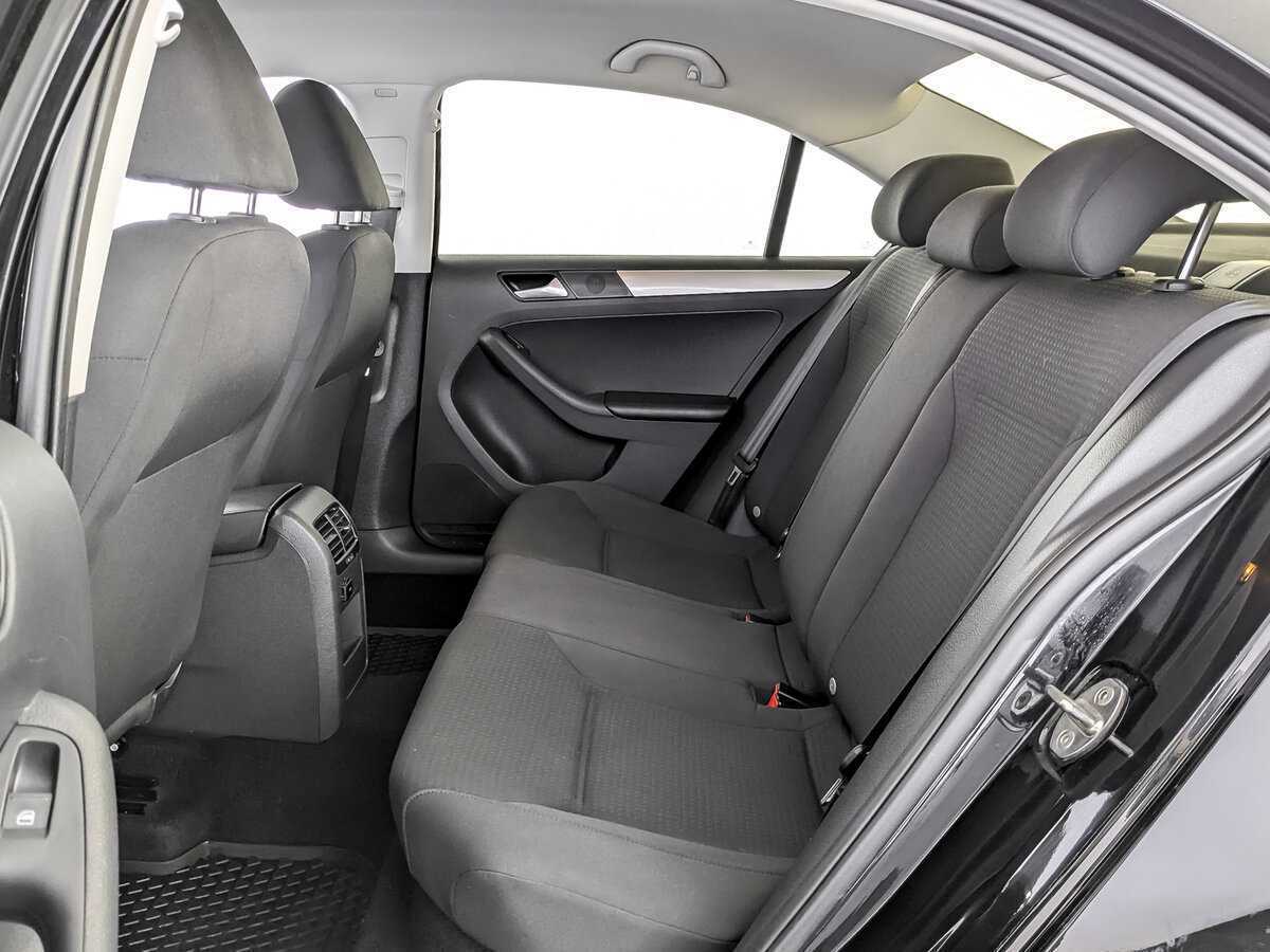 Купить Volkswagen Jetta, 2015, 153 855 км, фото №10
