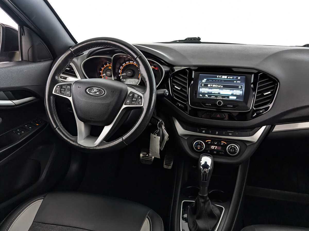 Купить Lada (ВАЗ) Vesta, 2019, 141 946 км, фото №16