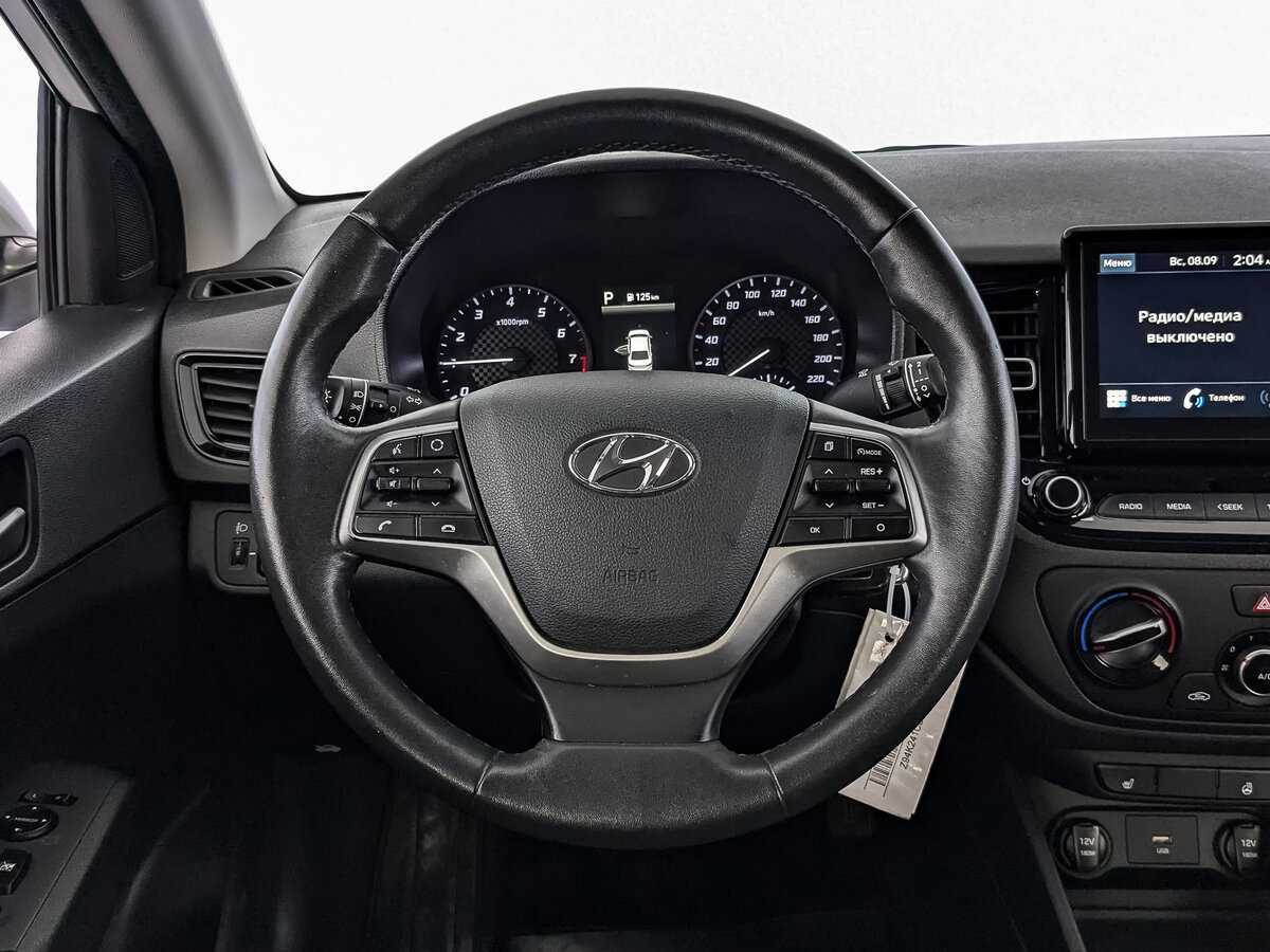 Купить Hyundai Solaris, 2021, 87 565 км, фото №17