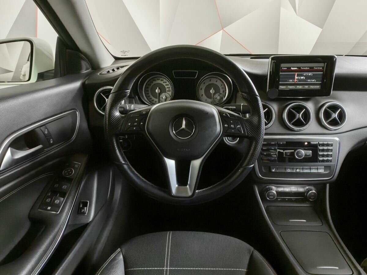Купить Mercedes-Benz CLA 200, 2013, 139 500 км, фото №15