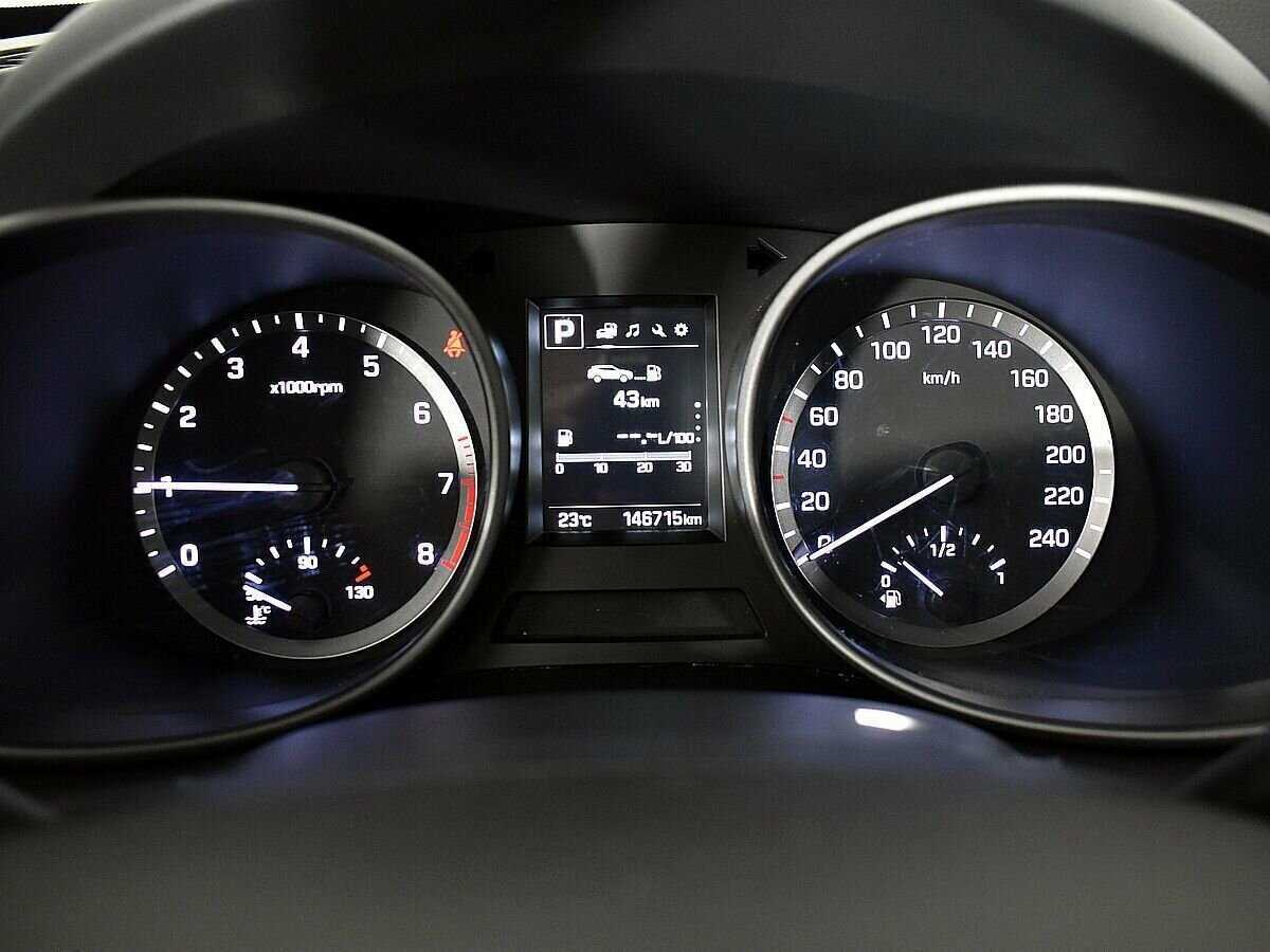 Купить Hyundai Santa Fe, 2016, 146 714 км, фото №12