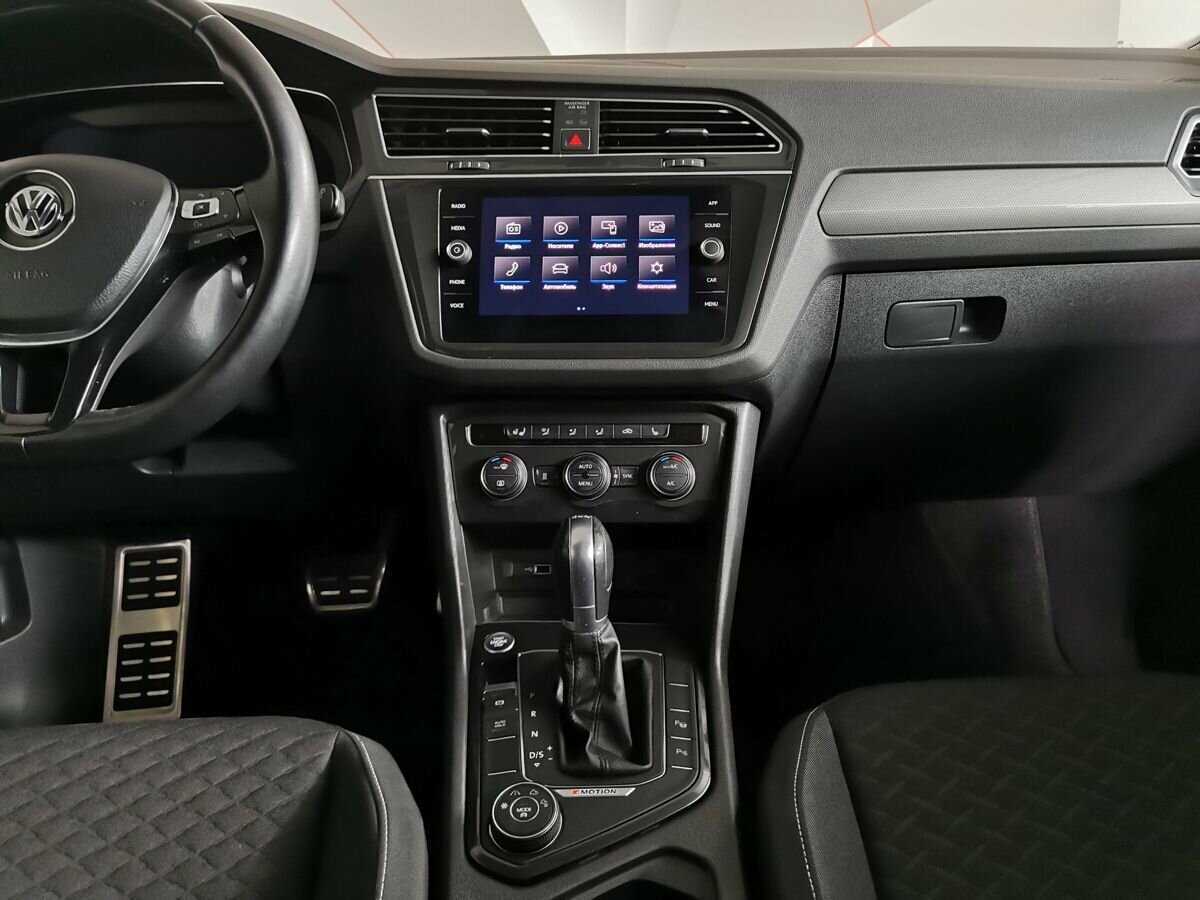 Купить Volkswagen Tiguan, 2018, 105 257 км, фото №11